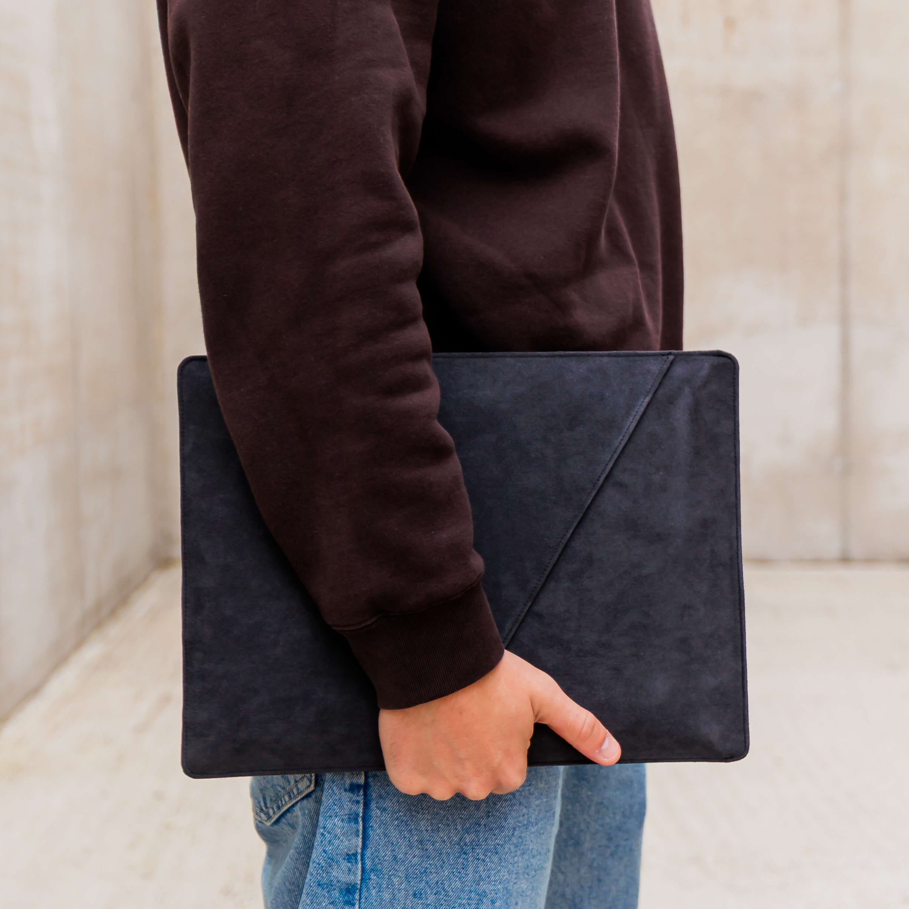 Alcantara Laptop Sleeve - 13 & 14 Inch - Space Grey