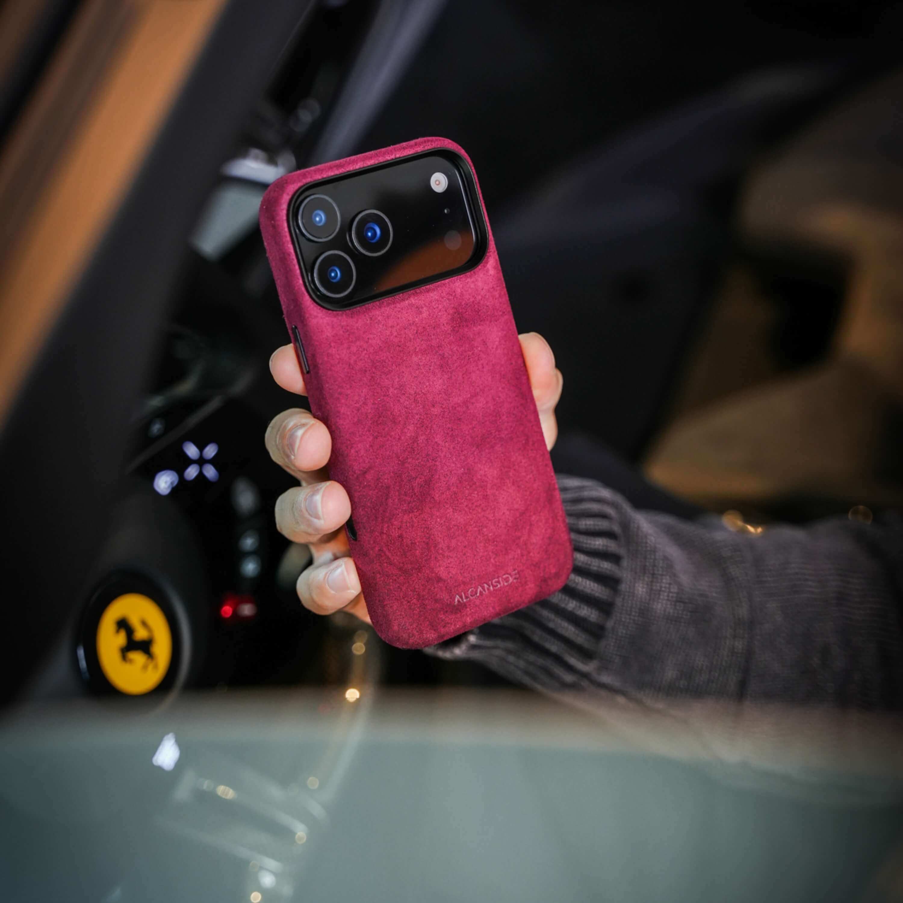 iPhone 17 Pro Max - Alcantara Case - Wine Red
